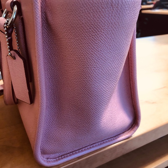 EUC COACH CROSBY CARRYALL 21 IN REFINED LEATHER - Picture 5 of 5